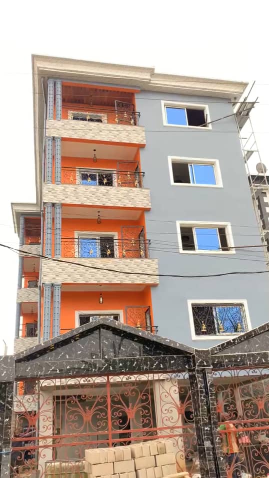 Échafaudage bâtiment construction Douala Cameroun